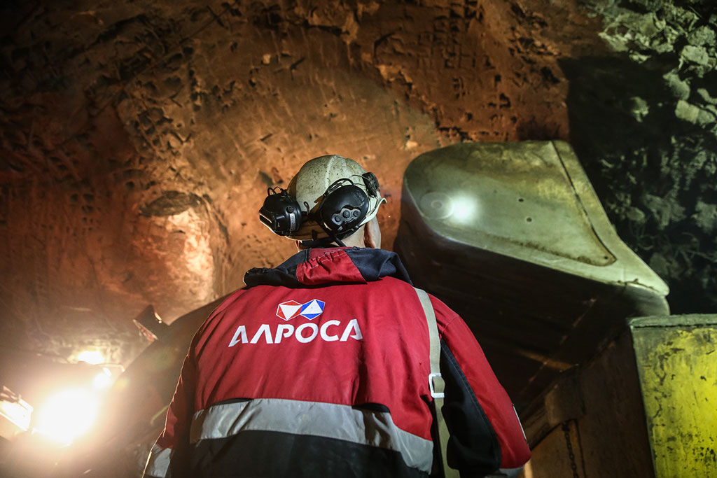 Rostekhnadzor halts cleaning operations at ALROSA mine for 90 days Rostekhnadzor halts cleaning operations at ALROSA mine for 90 days