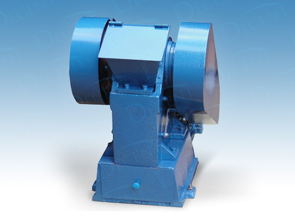 Лабораторная щековая дробилка