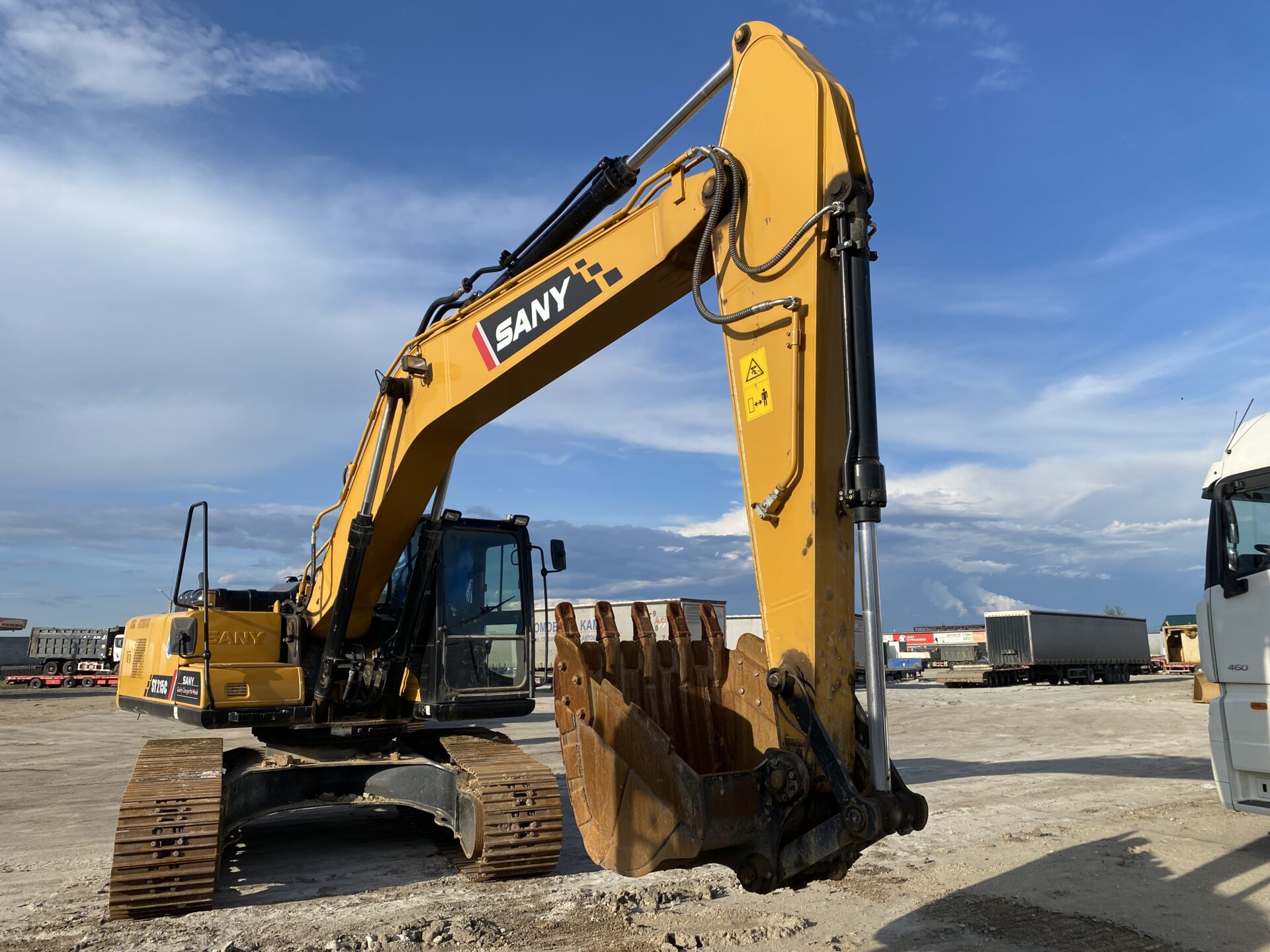 Excavator SANY SY Excavator SANY SY